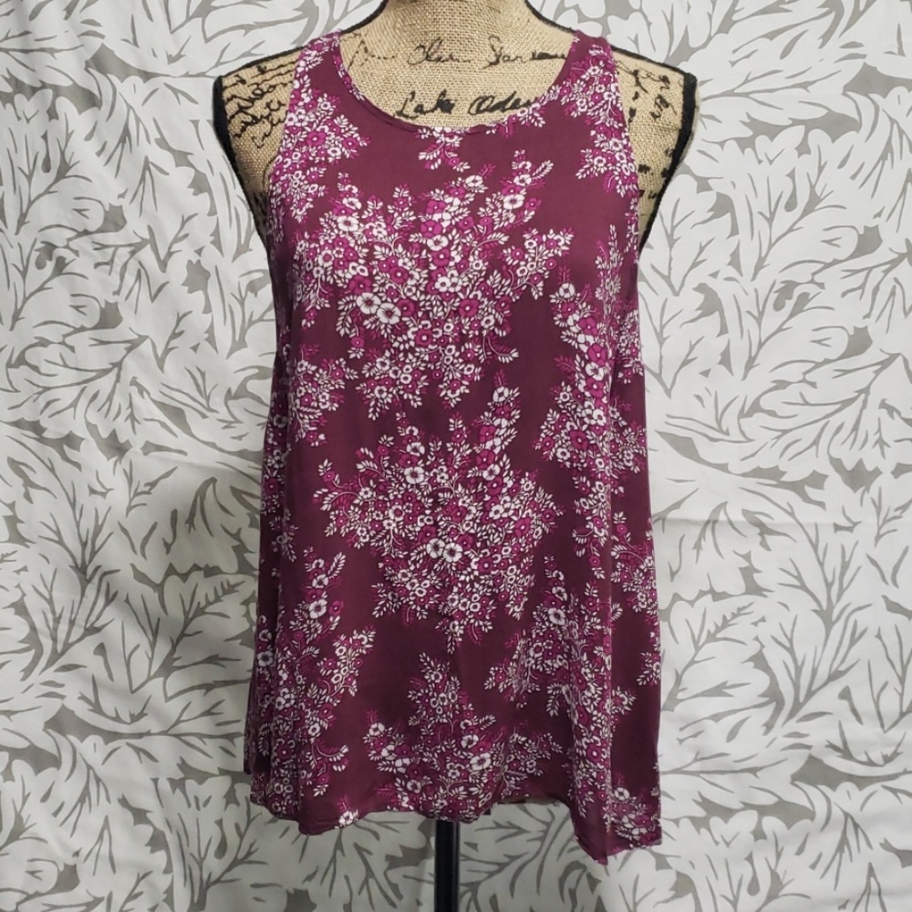 Gap pink floral sleeveless top